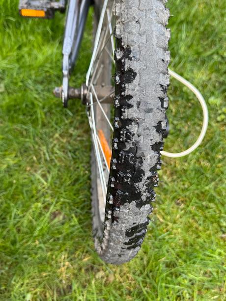 Bicykel horský, author,20