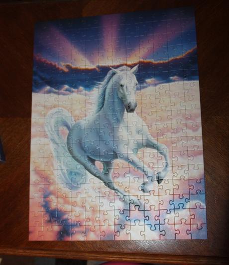 Puzzle biely kon super 200,