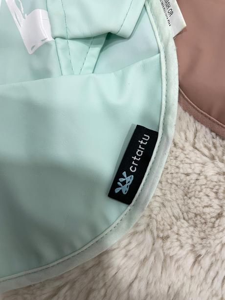 Podbradníky, elodie details