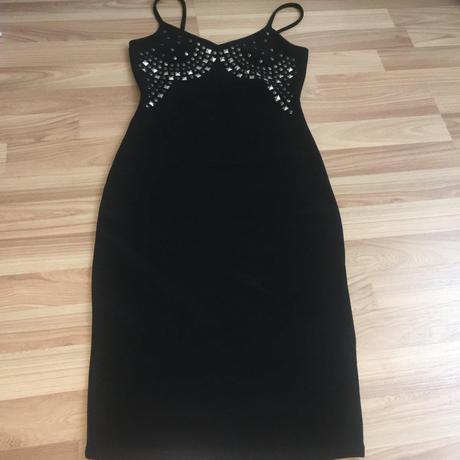 Cierne saty, miss selfridge,s