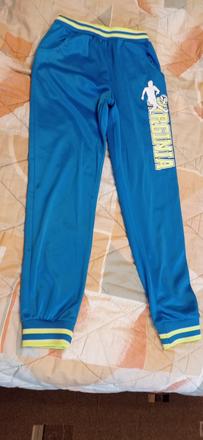 Športové nohavice, 164