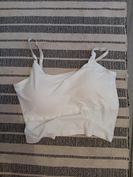 Sportova podprsenka, l