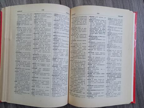 Rusko-slovenský+slovensko -ruský-392 strán, 