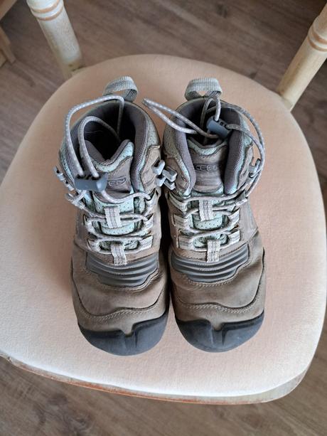 Kožené turistické topánky keen ridge flex mid wp, keen,32
