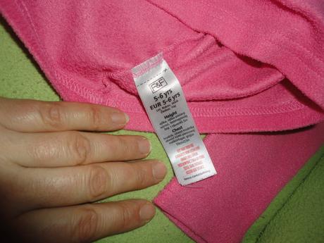 Teplé so sobíkom na 5/6 rokov s pošt., f&f,116