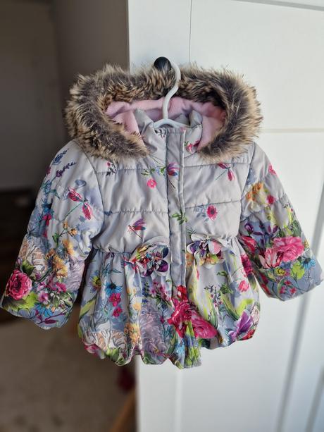 Krásna oteplená bunda s kožušinou 6-12m, 68