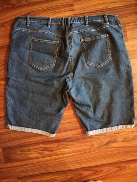 Riflľové kraťasy 52, bonprix,52