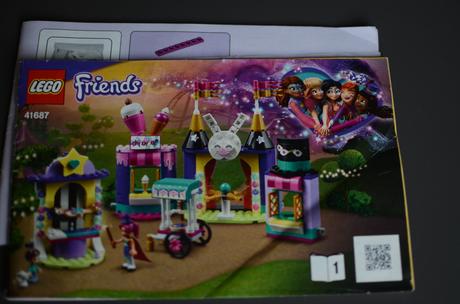 Lego friends 41687 čarovné stánky v lunaparku, 