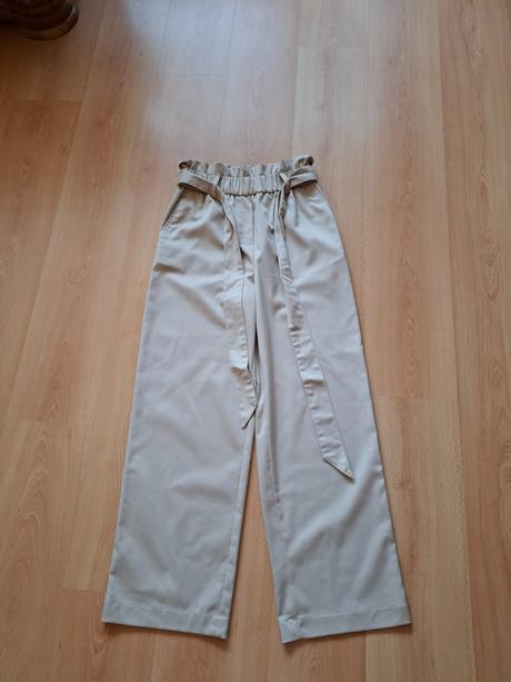 Nohavice s vysokým pásom, reserved,s