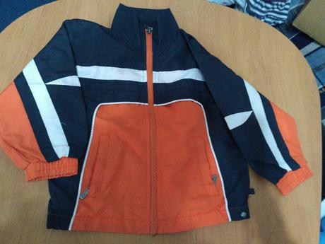 Sustakova bunda, 104