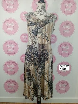 Vzorované šaty, 42
