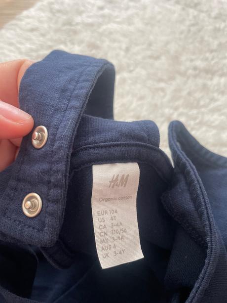 Tmavomodre trakove kratasy h&m, h&m,104