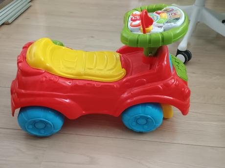 Detské interaktívne odrážadlo autíčko, 
