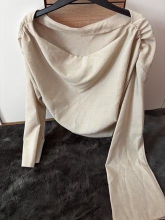 Asymetricky top, xs