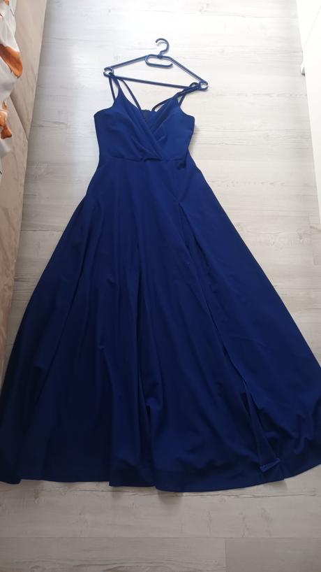 Spoločenské saty, m