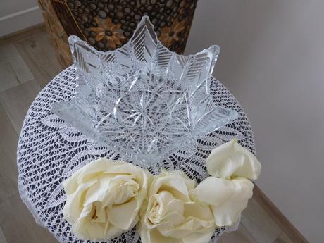 Kryštálová miska v tvare hviezdy-top top stav,, 