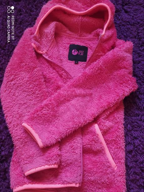 Mikina, just play,110