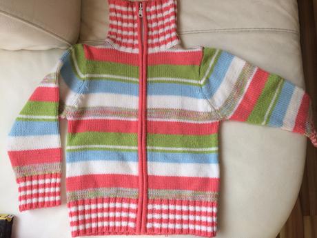 Svetrík 116-122, 116