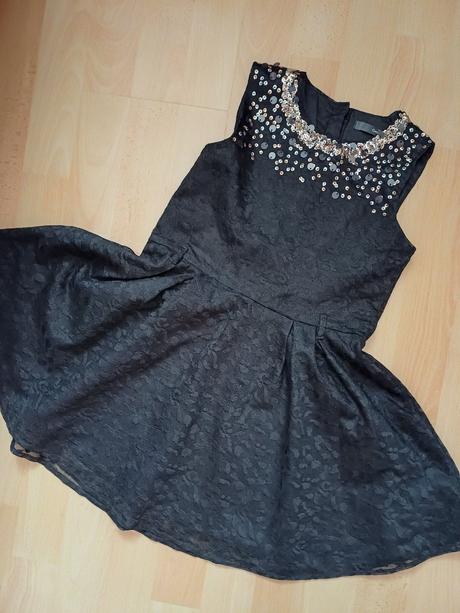 Čierne čipkovane slávnostné šaty, george,116