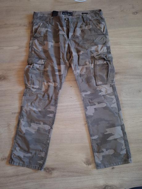 Maskáčové nohavice, l / xl
