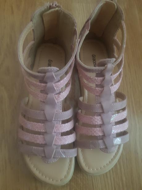 Sandale, graceland,32