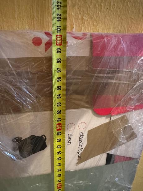 Pieskované sklo na police, 