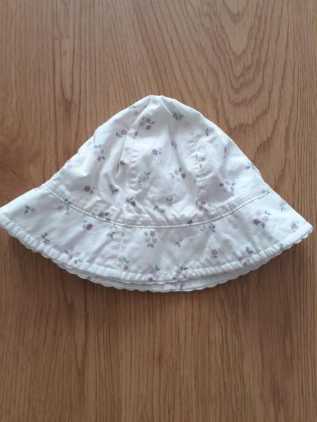 Klobúčik 50/51, c&a,98