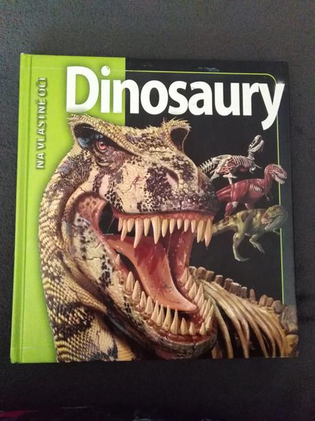 Kniha dinosaury,
