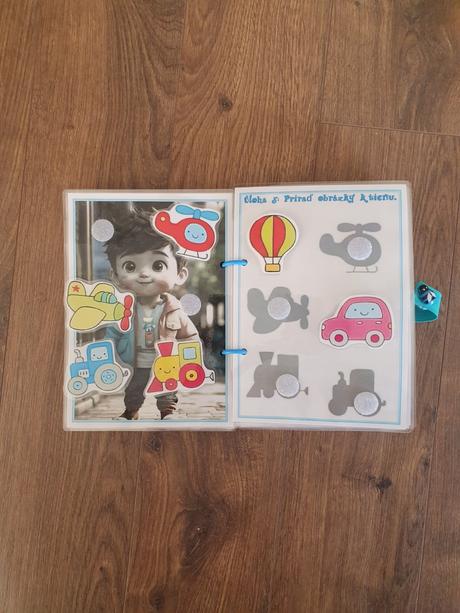 Pracovný zošit na suchý zips pre chlapčeka od 1 ro,