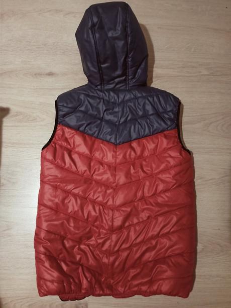 Zateplená vesta v. 40/42, 40