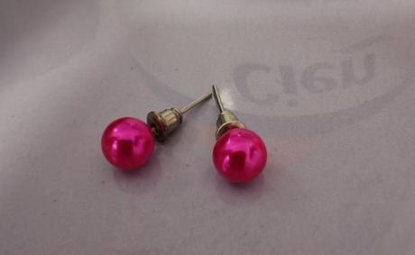 Nausnice- cyklámenove perličky 4-5 mm, 