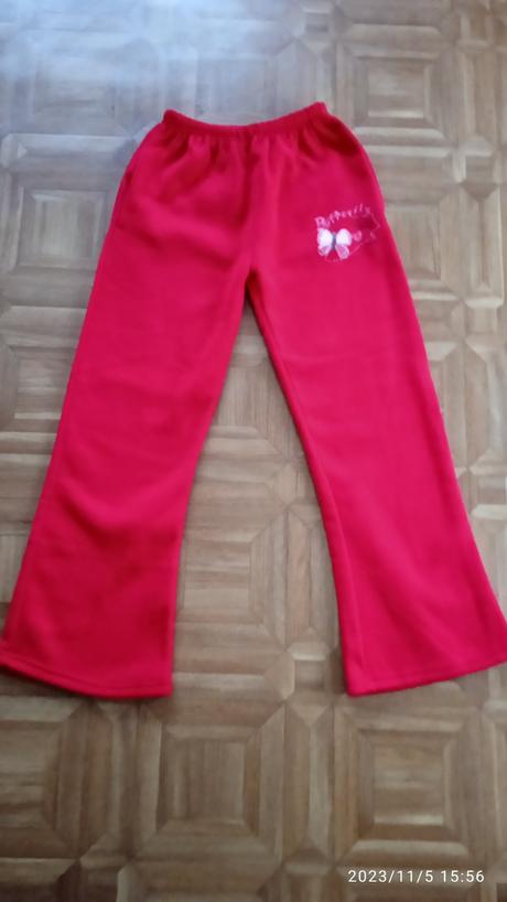 Červené tepláky, f&g,128