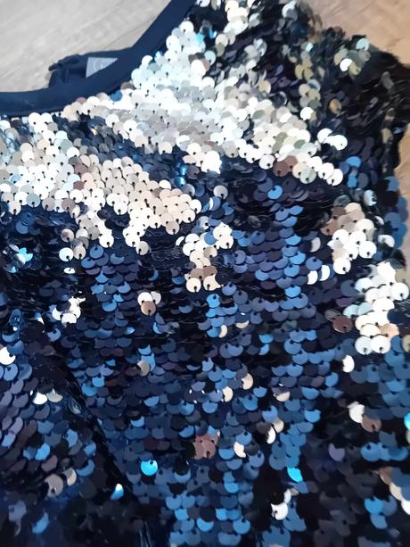 Flitrovane saty cislo 122., 122