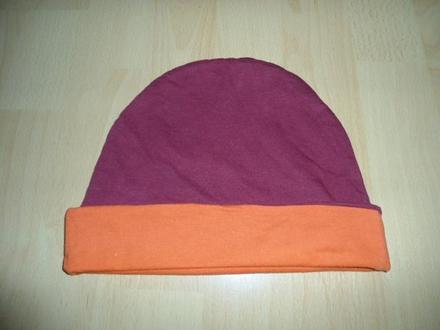 Tenka bordovo-oranzova ciapka, 110