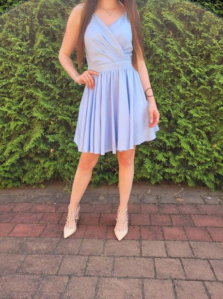 Dámske spoločenské šaty, m