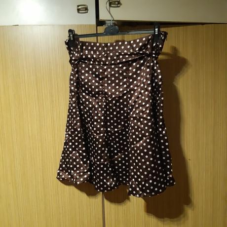 Dámska satenova sukna, xl