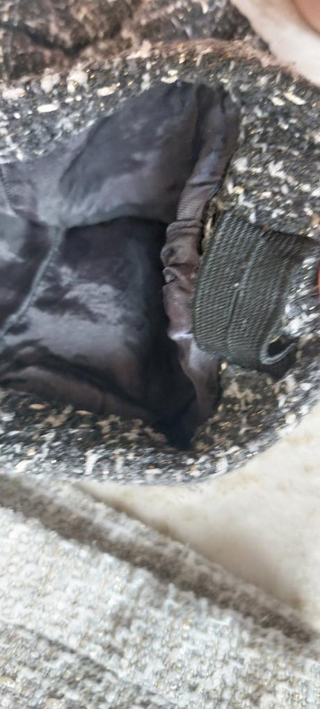 Šortky na jeseň, benetton,92