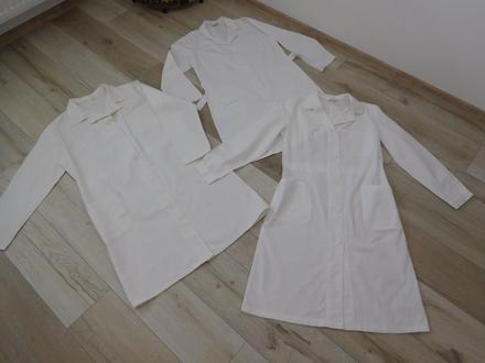 Biely plášť do školy na pokusy, 