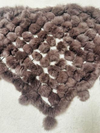 Trojuholníková kožušinová šatka/šál, 