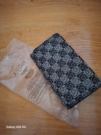 Peňaženka, avon