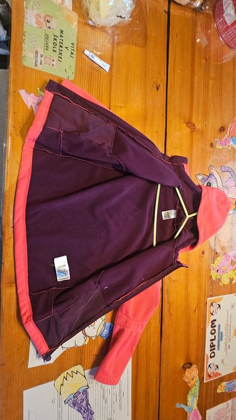 Sofselova bunda 4-5r, decathlon,116