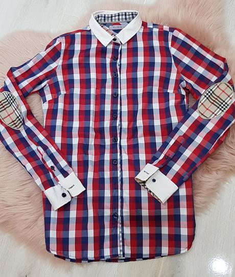 Dámska košieľka so záplatami, s