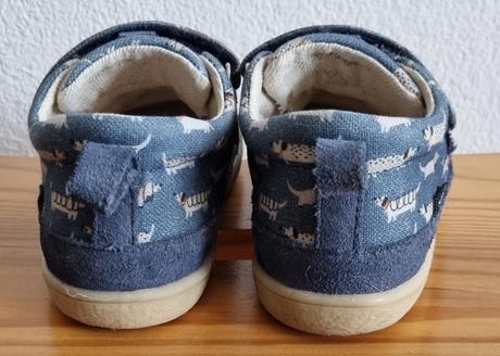 Platené tenisky, 26