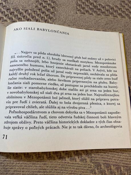 Krásna stará retro kniha cól sem, cól tam 1978,