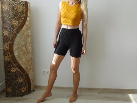 Športové krátke obtiahnuté nohavice s, s