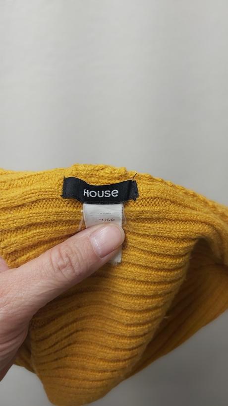 Čiapka zimná horčicovej/okreovej farby zn. house, house