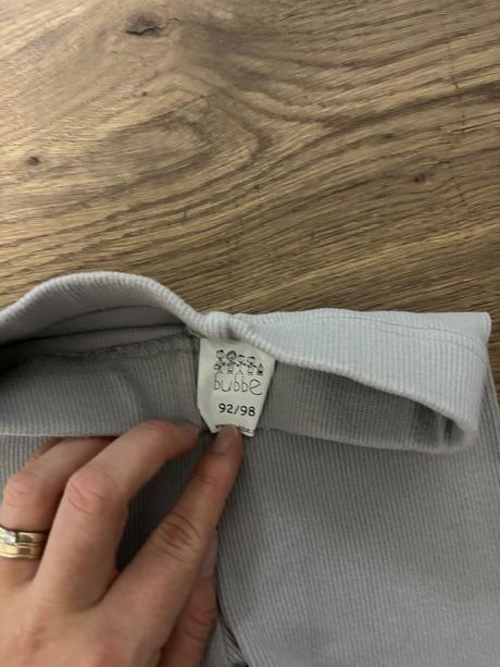 Kraťasy bubbe, bubbe,86