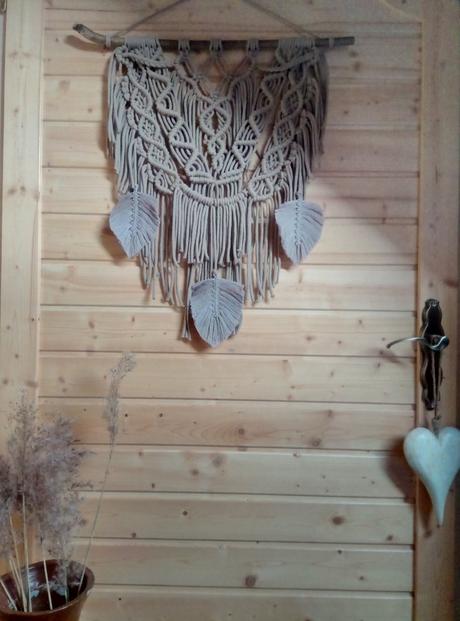 Prírodná dekorácia na stenu,