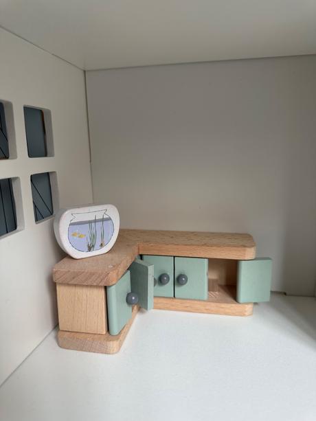 Drevený domček pre bábiky little dutch, 