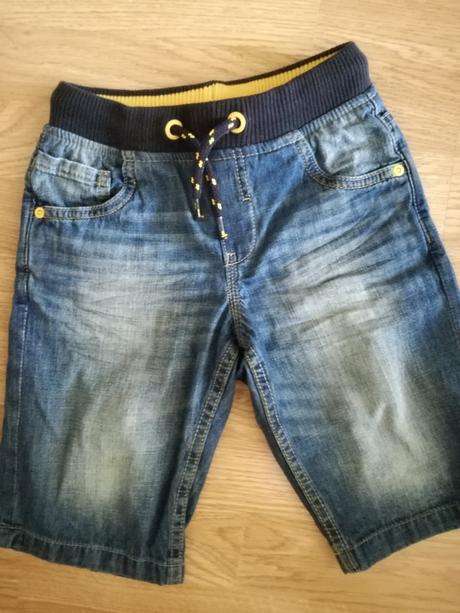 2x oblecene, c&a,122